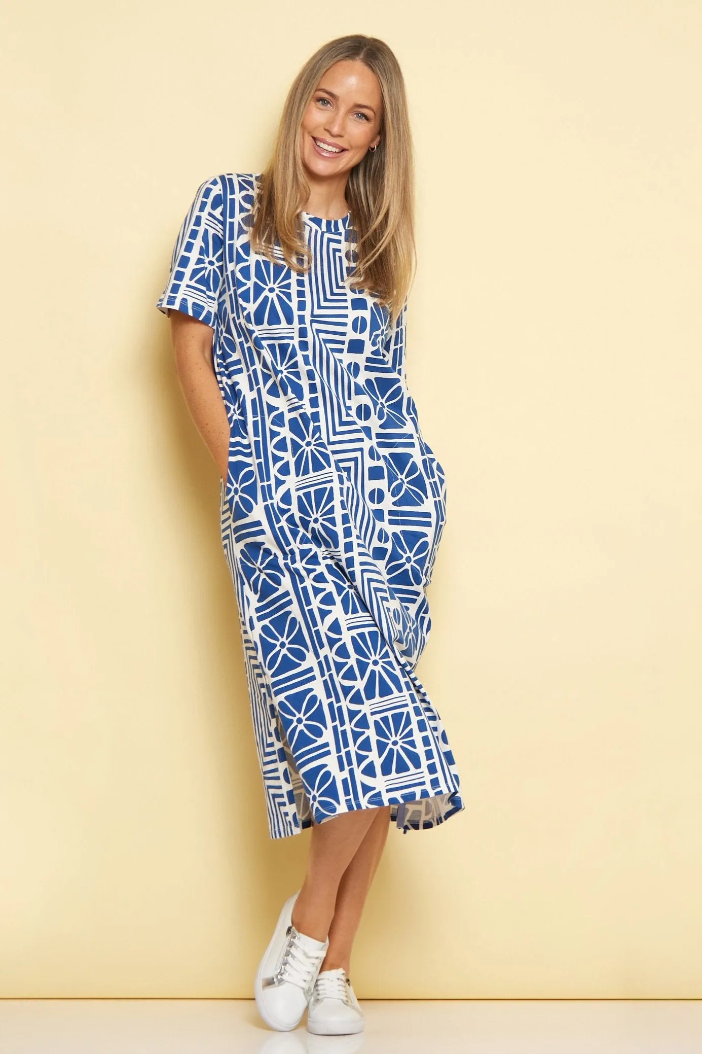 Casablanca Cotton Tee Dress - China Blue Print