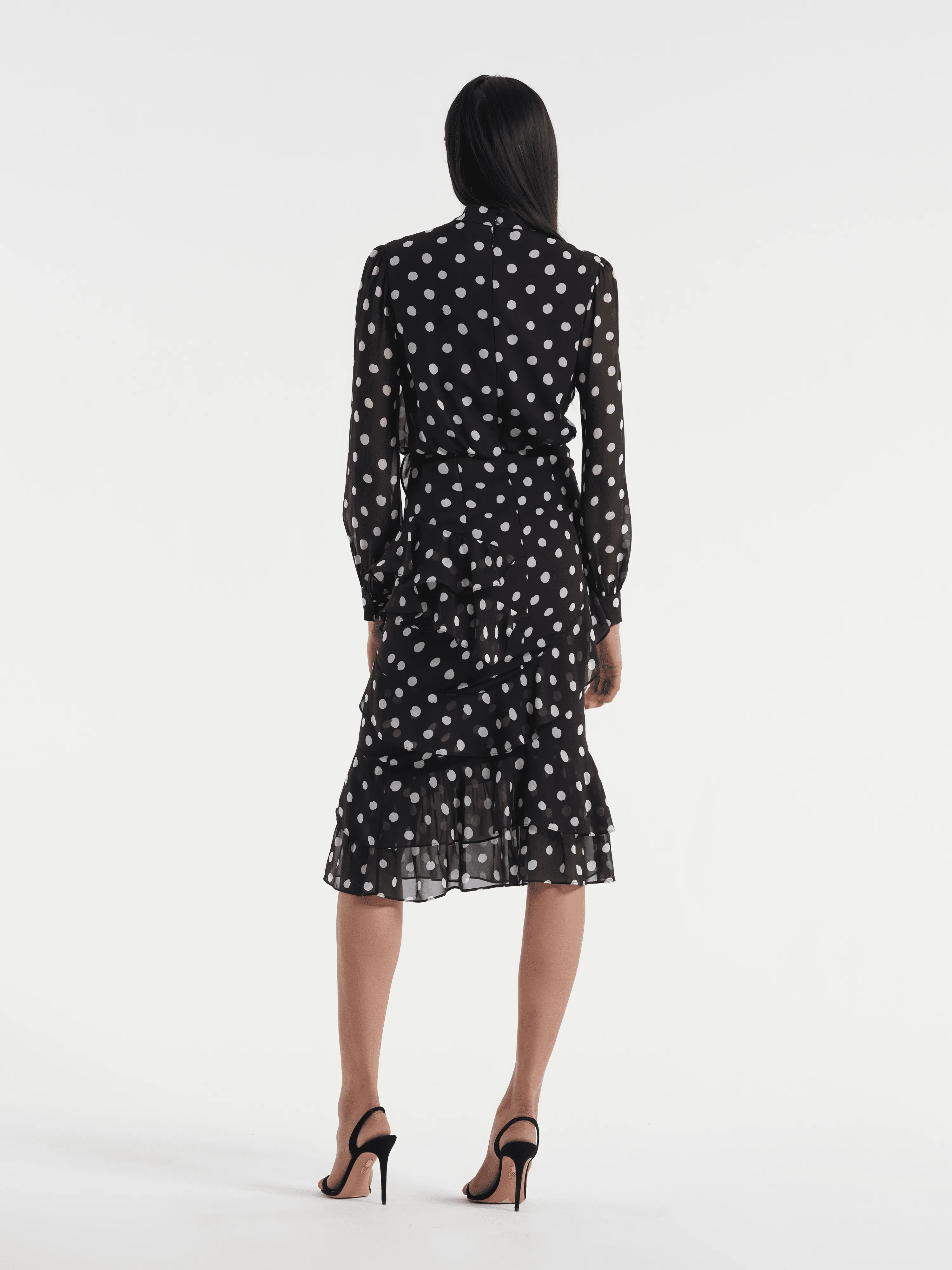 Isa Ruffle Dress in Mono Dot