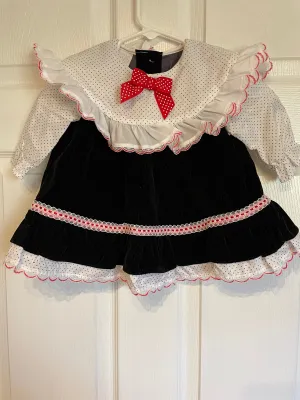 <€€* Vintage Baby Girl Toddler Dress 12 Mo Black Velvet Like Lace Collar Dressy Long Sleeves