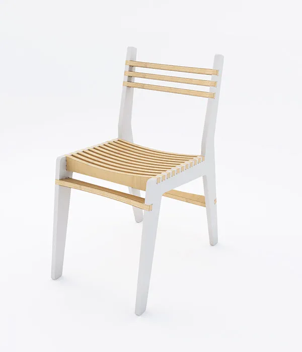 Simple Chair - White