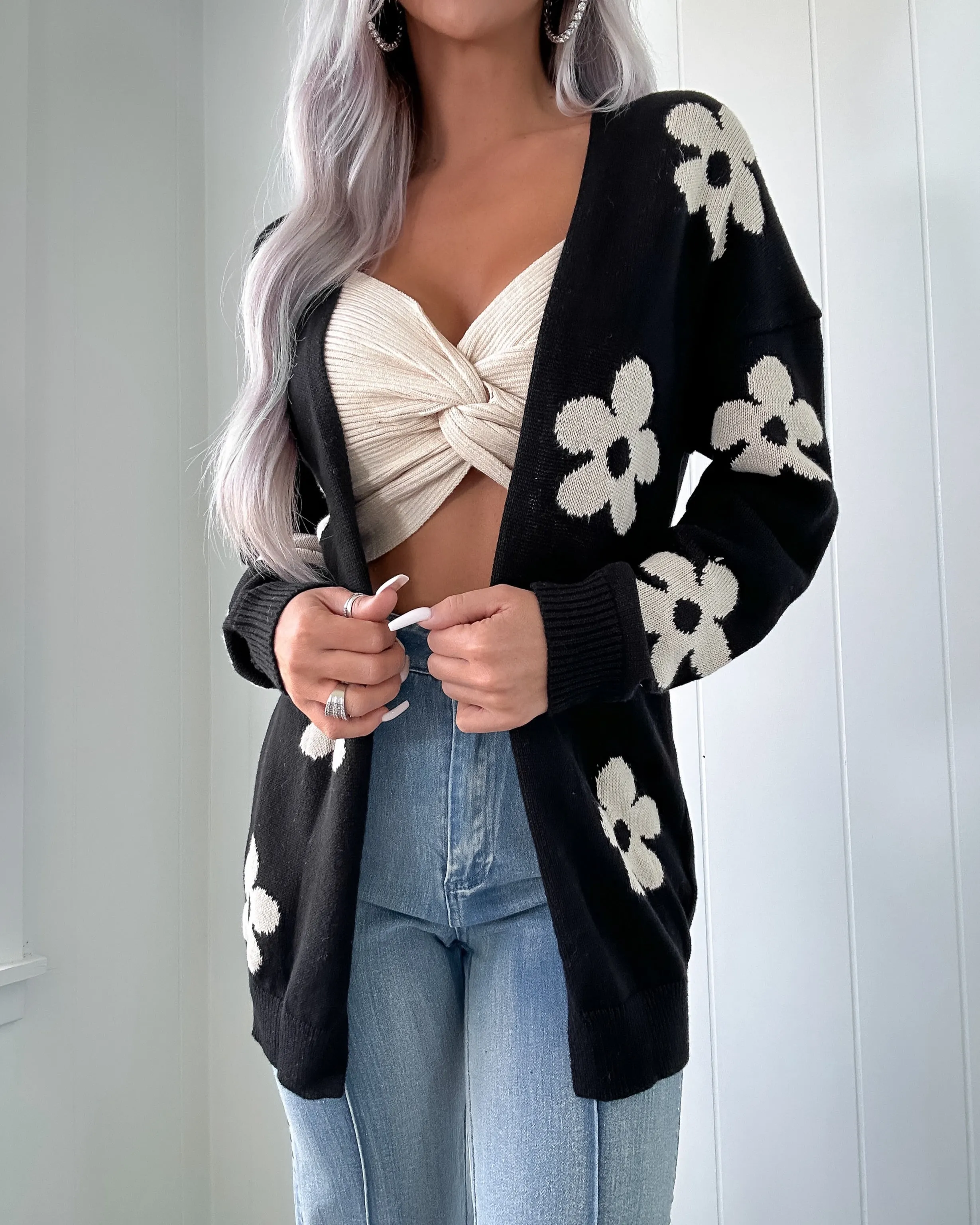 Spiced Essential Floral Cardigan - Black